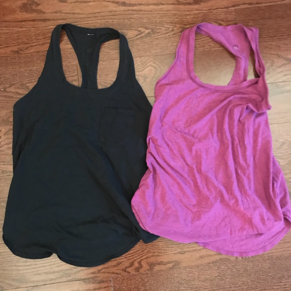 Lululemon love tanks
